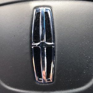 Meet your Posher, Kenneth